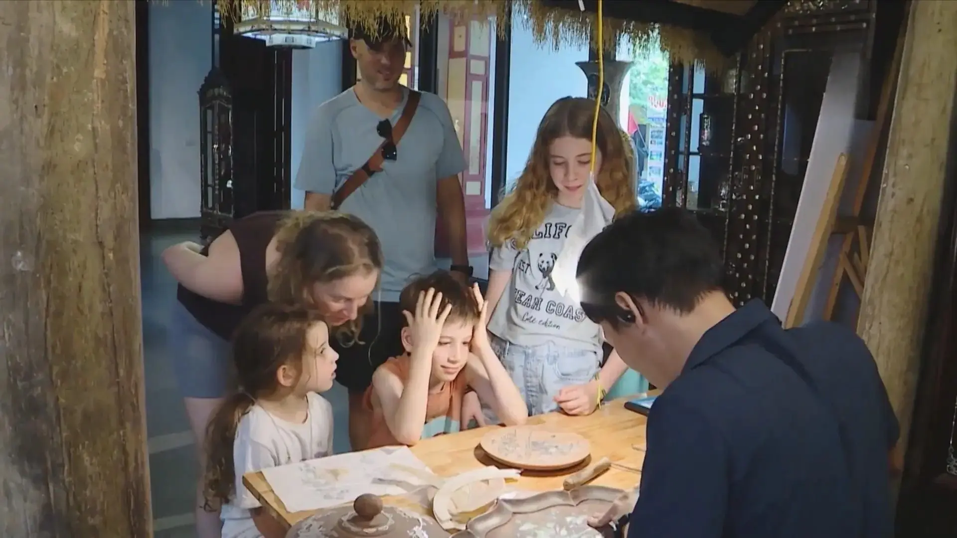 Phố cổ Hà Nội sống động hơn nhờ nghệ thuật kể chuyện